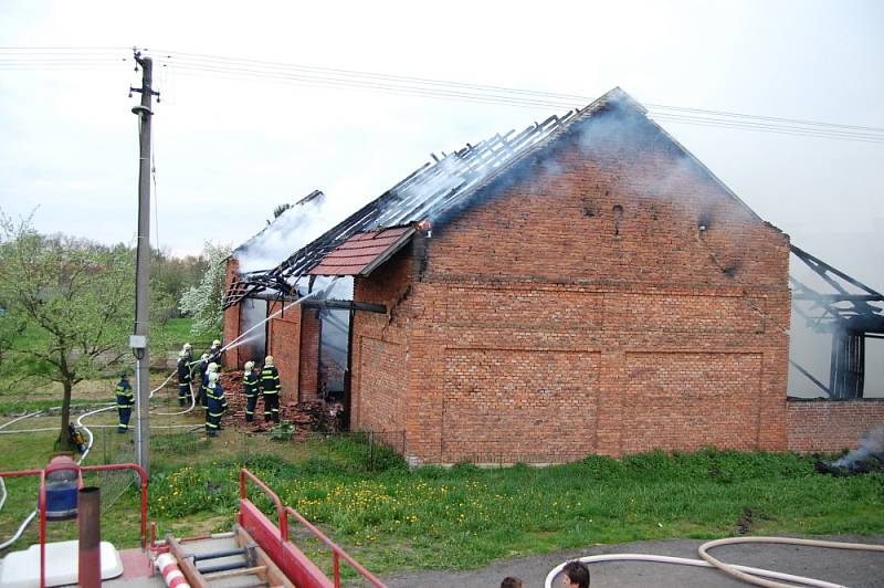 Požár v Třebešově.