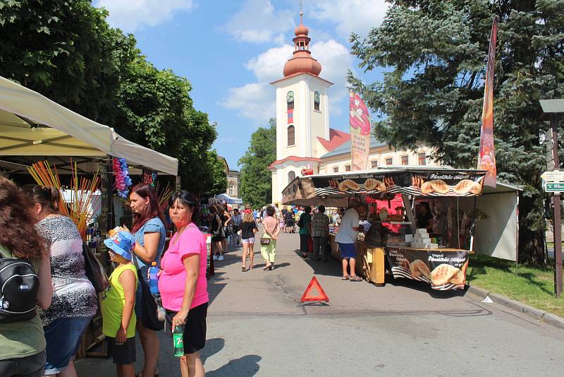 Z Anenské pouti v Rokytnici v Orlických horách