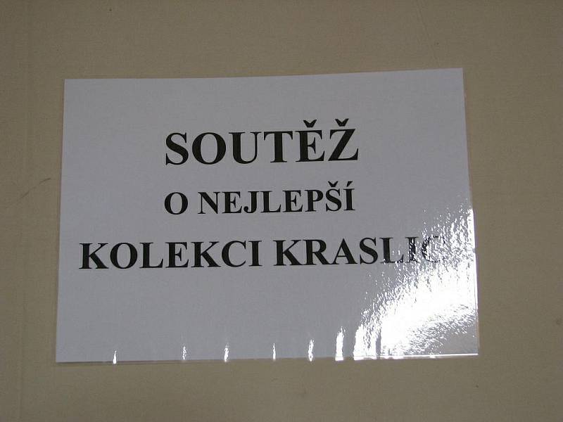 Přípravy na jubilejní 10.výstavu Velikonoce - svátky jara, která v pátek začíná v Častolovicích.