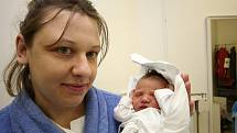 PAVEL  PENKIN: Iryna Kalita a Andrij Penkin z Ukrajiny mají radost z narození prvního syna Pavla, který přišel na svět 10. prosince 2008 v 7.34 hodin (3,00 kg, 48 cm). Rodiče o pohlaví svého dítěte dopředu věděli. 