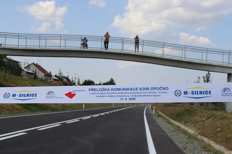 Na obchvat Opočna zatím motoristé nesmí. Foto: Dalibor Štěpán