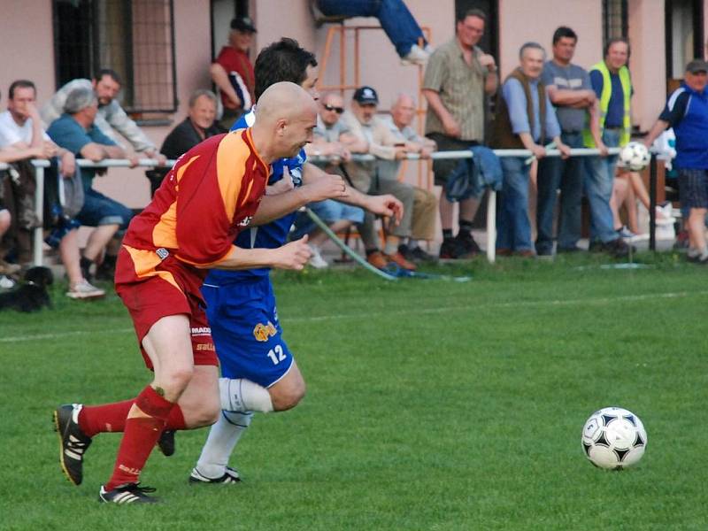 Záchranářské derby v Doudlebách pro hosty z Týniště