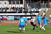 OP II. třídy - 10. kolo: Rychnov nad Kněžnou B (bílé dresy) - Kostelecká Lhota 5:0 (2:0).