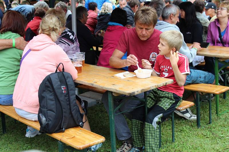 Na Gulášových slavnostech v Bolehošti padl rekord