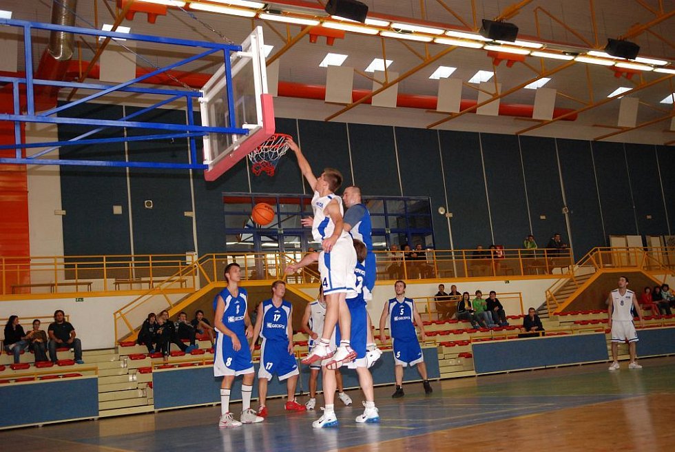 Rychnovský deník | Basketbal: Rychnov – Husovice 95:79. | fotogalerie