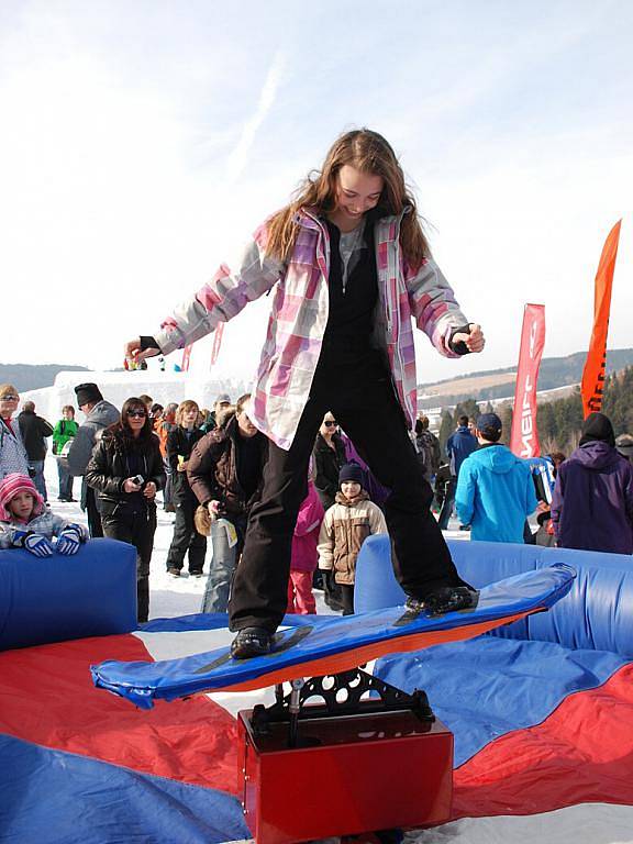  Gravity Park přivítal špičkové závodníky ve freeskiingu. Adrenalinová akce „O´Neill Soldiers“ nabídla skvělou podívanou