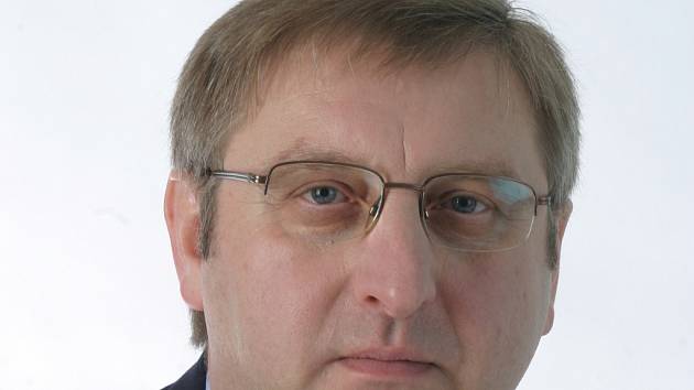 Václav Olbert (ČSSD), člen kontrolního výboru Pardubického  kraje. 