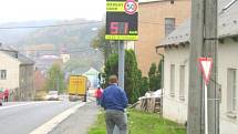 V Březové nad Svitavou přemístili radar na státovku