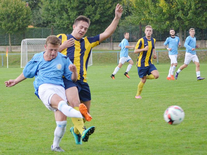 Z utkání ŽSK Třemošnice vs. TJ Svitavy.