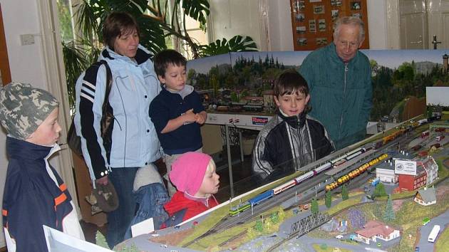 Výstava k výročí trati, která je k vidění v Orlickém muzeu v Chocni.