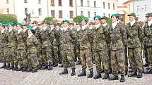 Střední vojenská škola v Moravské Třebové slavila 75 let od založení. Prváci složili na náměstí slib.