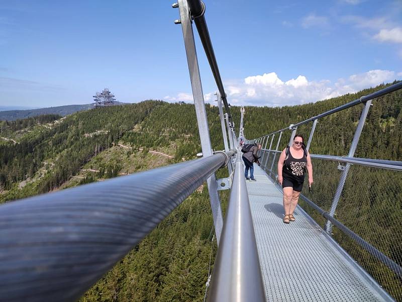 První návštěvníci Sky Bridge na Dolní Moravě, 13.5.2022