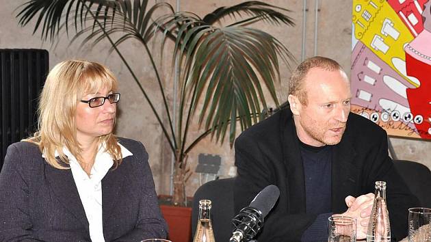 Jana  Sehnalová s ředitelem Národního památkového ústavu Pardubice  Ladislav Kryl  v Litomyšli v prosinci 2009.