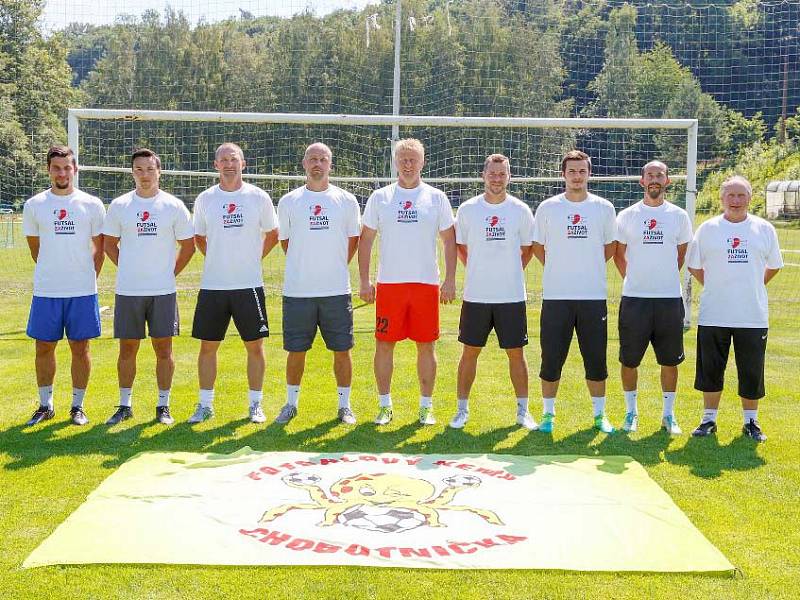 Aktivity na kempu se neomezovaly pouze na fotbal a sport. Dobrá nálada ze všech účastníků jenom sršela.