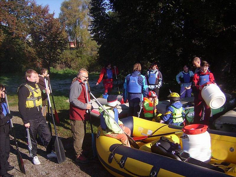 V sobotu 15. října se uskutečnila vodácká akce DDM Paleta Svitavy Zamykání Orlice. 