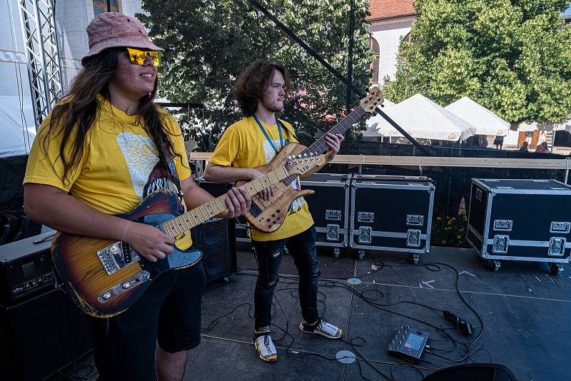 Free zóna festivalu Litomyšl v Klášterních zahradách žije hudbou každý den. Foto: Foto: Ivan Krejza (Festivalové zahrady)