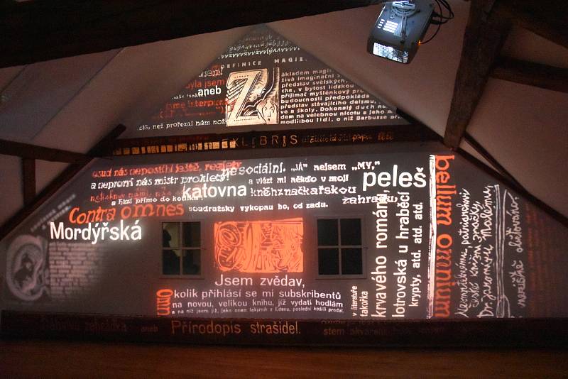 Portmoneum je po generální rekonstrukci znovu otevřené. Nabízí novou výstavu o Josefu Váchalovi a také unikátní videomapping.