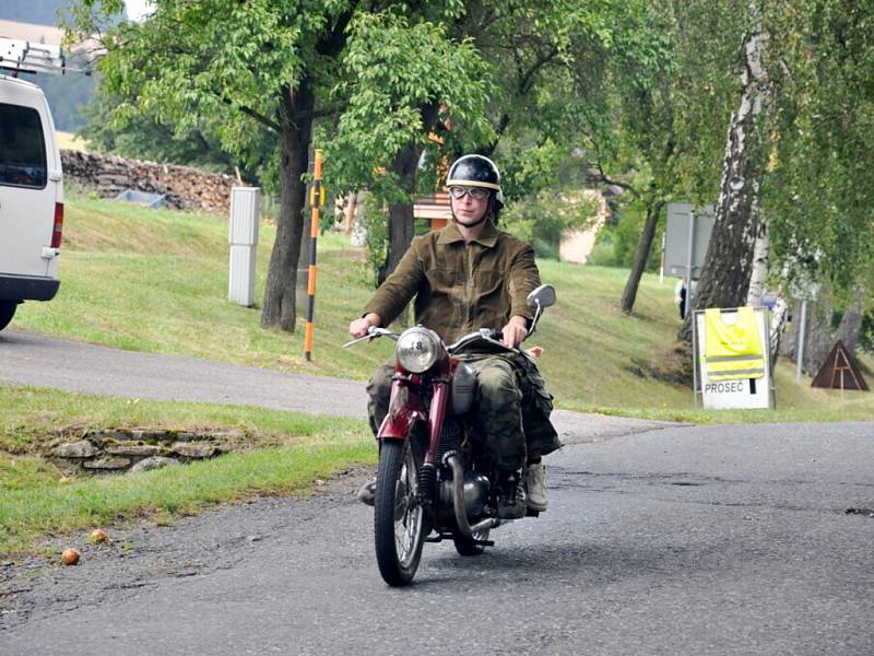 Orientační závod veteránů regionem Toulovcovy Maštale.