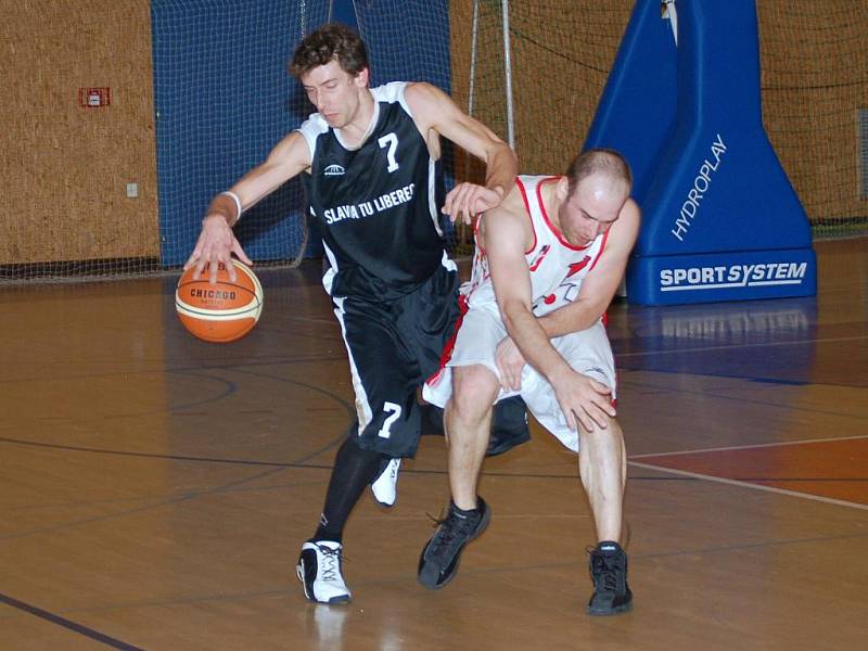 Basketbalisté Svitav rozstříleli sestupující Slavii Liberec.