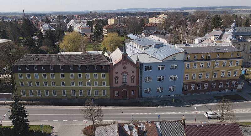 Z bývalého kláštera vzniklo po přestavbě moderní Seniorcentrum.