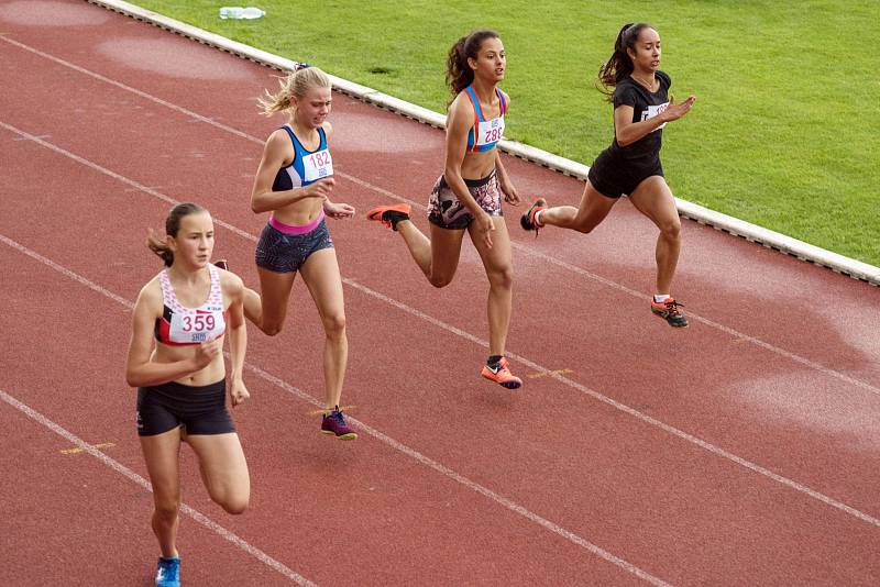 Organizátoři přilákali na svoji tradiční letní akci početně i výkonnostně silné startovní pole. Na dráze i v sektorech se během atletického odpoledne zrodily některé výkony, jaké v Litomyšli dlouho nebyly k vidění.