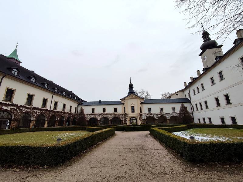 Na zámku v Letohradu otevřou obnovenou oranžerii s exotickými rostlinami.
