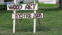 Řezbáři se sjeli do Bystrého na Wood art 2008