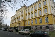 Jednou ze škol, u kterých Pardubický kraj získal evropskou dotaci na energeticky úsporná opatření, je Gymnázium Jevíčko.