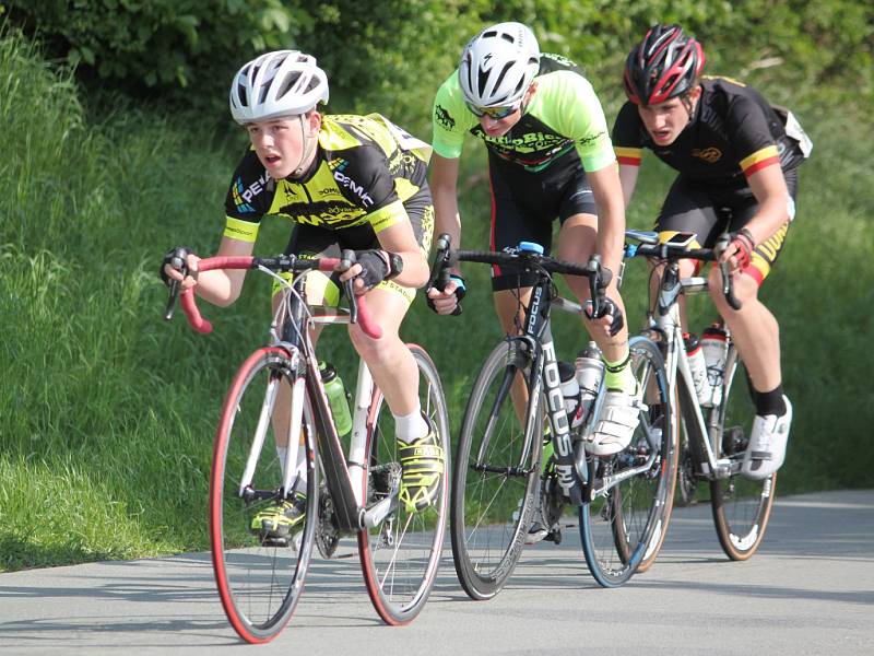 Pět májových etap v Jevíčku a okolí prověří výkonnost mladých cyklistů.