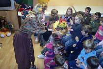 Podzimní čarování pro děti ve speciální základní škole.