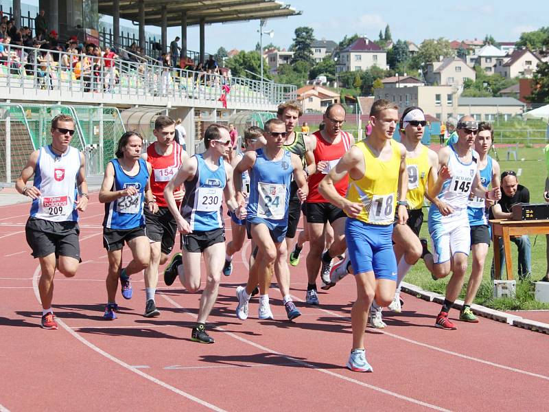 Na litomyšlském stadionu byly k vidění kvalitní výkony.