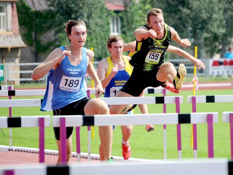 Navrátilec Michael Havlík (vpravo) pomohl týmu AK Moravská Třebová k zatím nejlepšímu výsledku v této sezoně. 