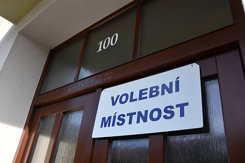 Volby v Desné u Litomyšle.