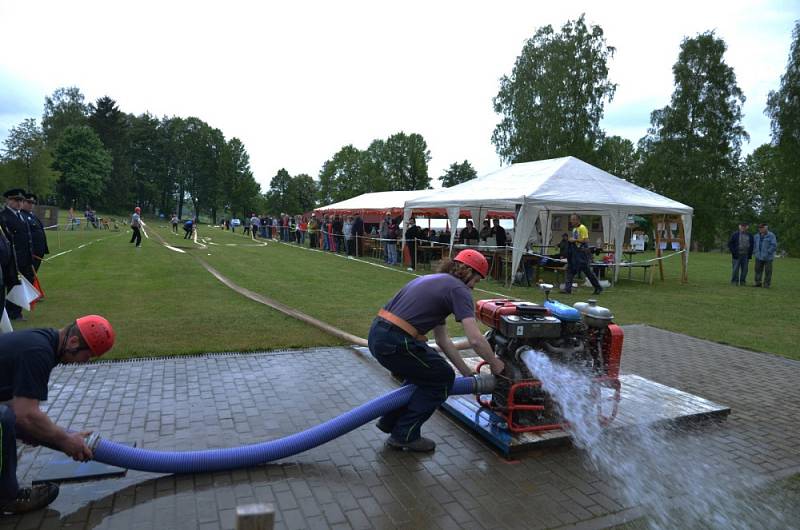 Závodili rybáři, hasiči i hráči pétanque