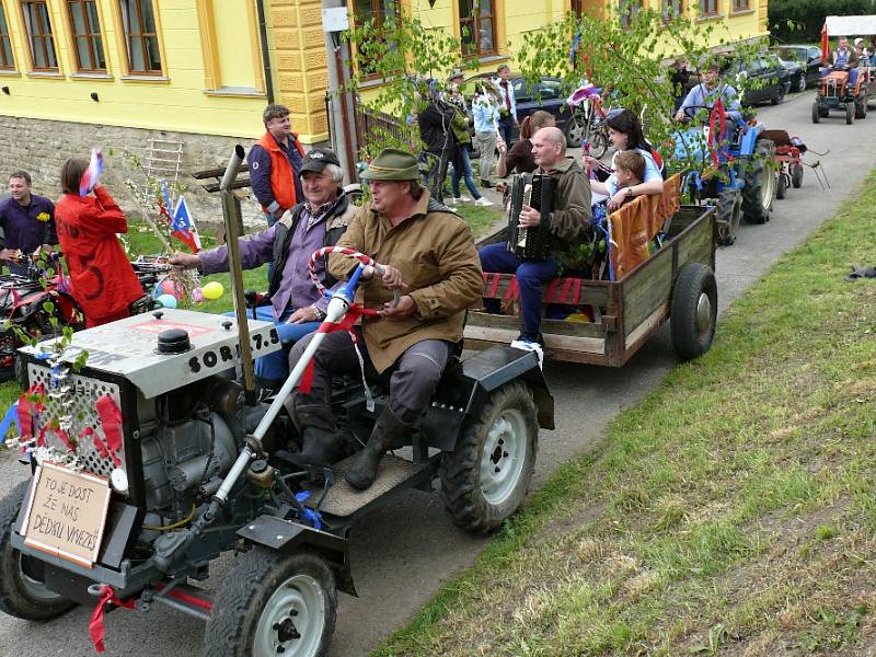 Netradiční oslavy měly velký úspěch.