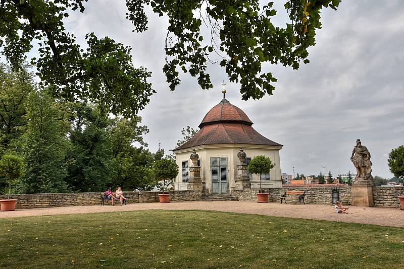 Renesanční zámek v Litomyšli. Od roku 1999 patří mezi památky UNESCO.
