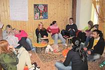 V Nadačním domě Josefa Plívy ve Svitavách se v sobotu sešli členové Kruhu mladých. 