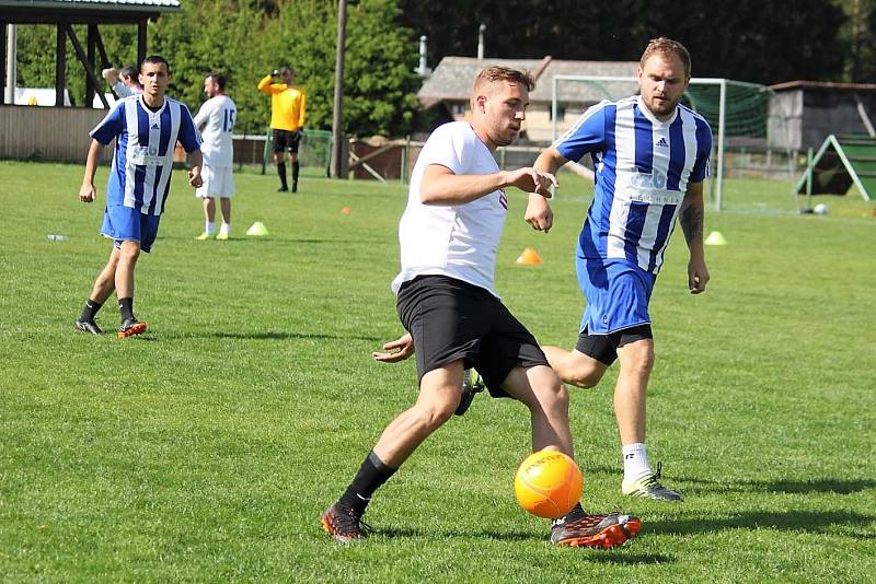 Zaměstnanecká liga Deníku - semifinálový turnaj v Poličce.