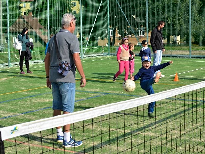 Nové hřiště v Koclířově bude sloužit nejen dětem. Pronajmout si ho mohou i dospělí.