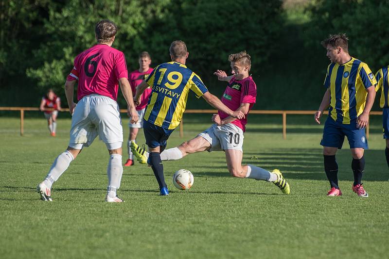 Svitavští fotbalisté uspěli na českotřebovském trávníku.