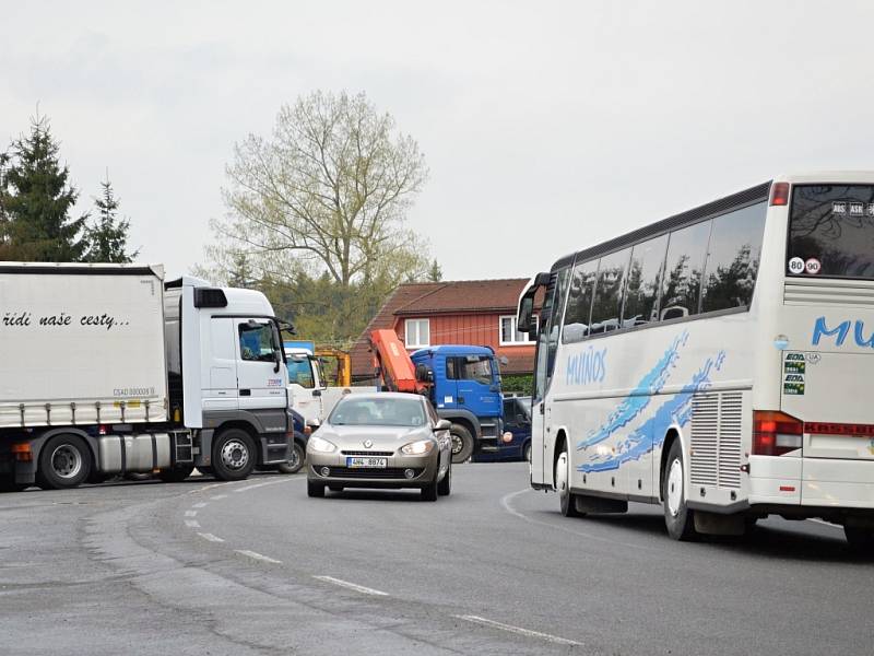 Tunel na Hřebči je kvůli pravidelné údržbě uzavřený.