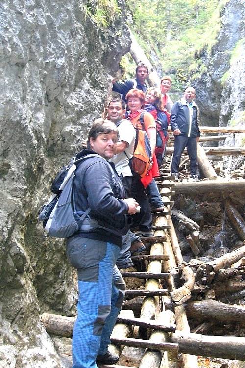 Tělovýchovná jednota Pustá Kamenice uspořádala ve dnech 26. až 29. září čtyřdenní turistický zájezd do Vysokých Tater a Slovenského ráje. 