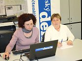Růžena Hejtmánková s webeditorkou Svitavského deníku Terezou Dolinovou.