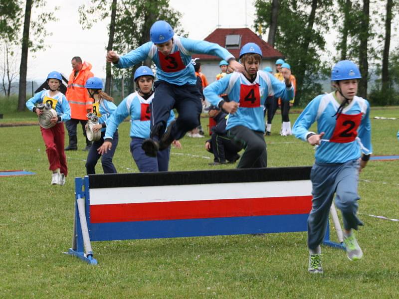 Krajské  kolo soutěže mladých hasičů se konalo  v sobotu ve sportovním areálu ve Vítějevsi. 