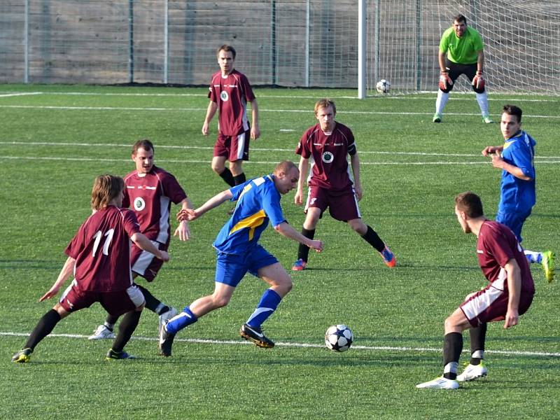 V divoké přestřelce porazily Holice Litomyšl.