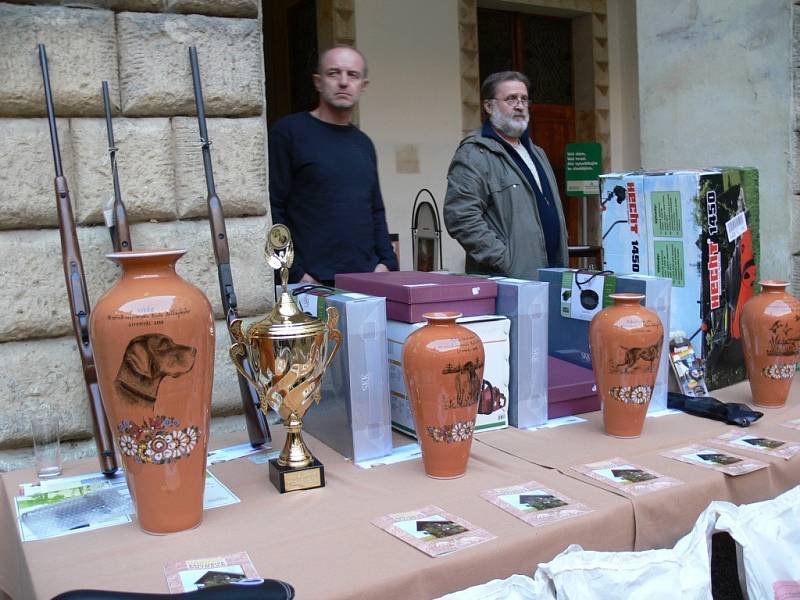 Do Litomyšle se sjely na víkendový sedmdesátý ročník memoriálu Karla Podhajského stovky myslivců nejen z Čech, ale i ze zahraničí.