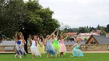 Festival Mladá Smetanova Litomyšl nabídl v sobotu Zahradní slavnost.