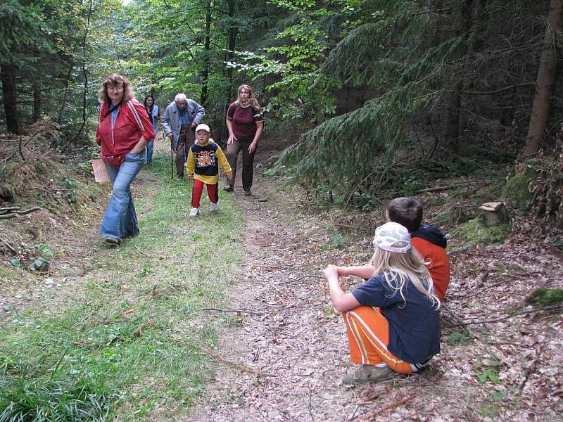 Otevření naučné stezky  v Boršovském lese.