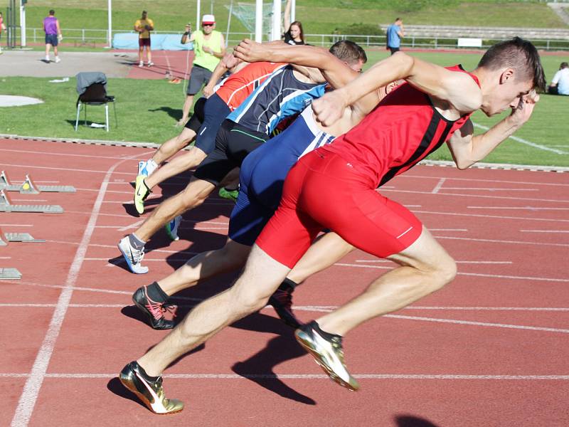 V běžeckých i technických disciplínách nabídla atletika v Litomyšli atraktivní podívanou.