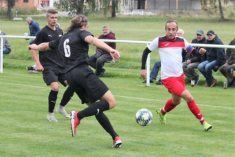 Sokol Pomezí vs. Sokol Březová nad Svitavou.